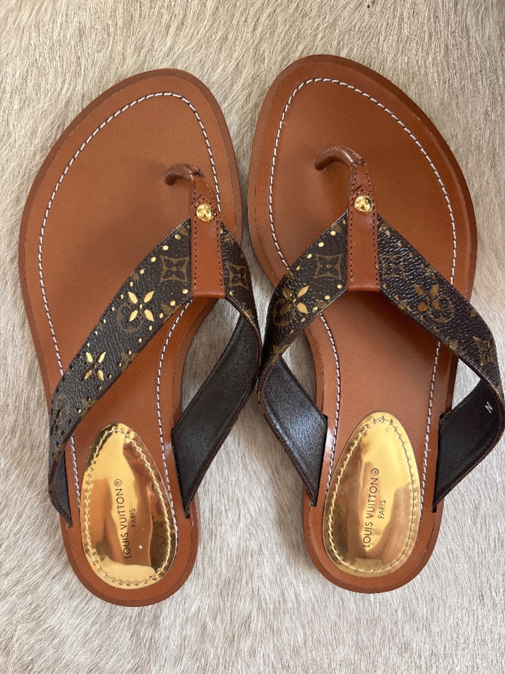 Louis Vuitton Sunny Thong Sandals Size 36